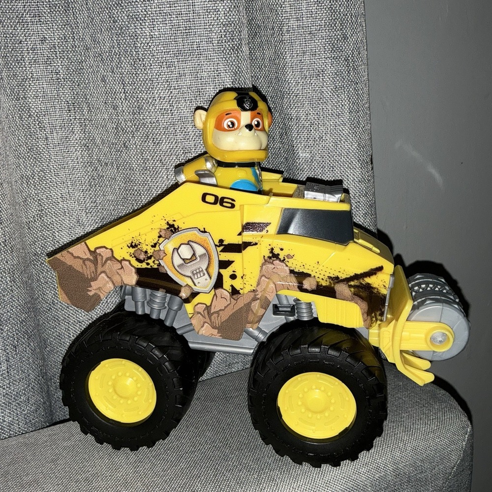 Paw Patrol Rescue Wheels Rubble's Bulldozer With Figure 2pc